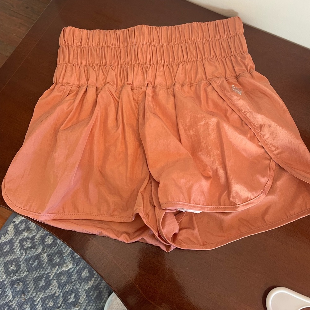 Free People Move shorts Small